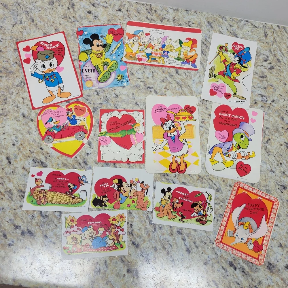 SOLD Vintage Disney Valentine's Day Cards/ Postcards - Picture 1 of 10